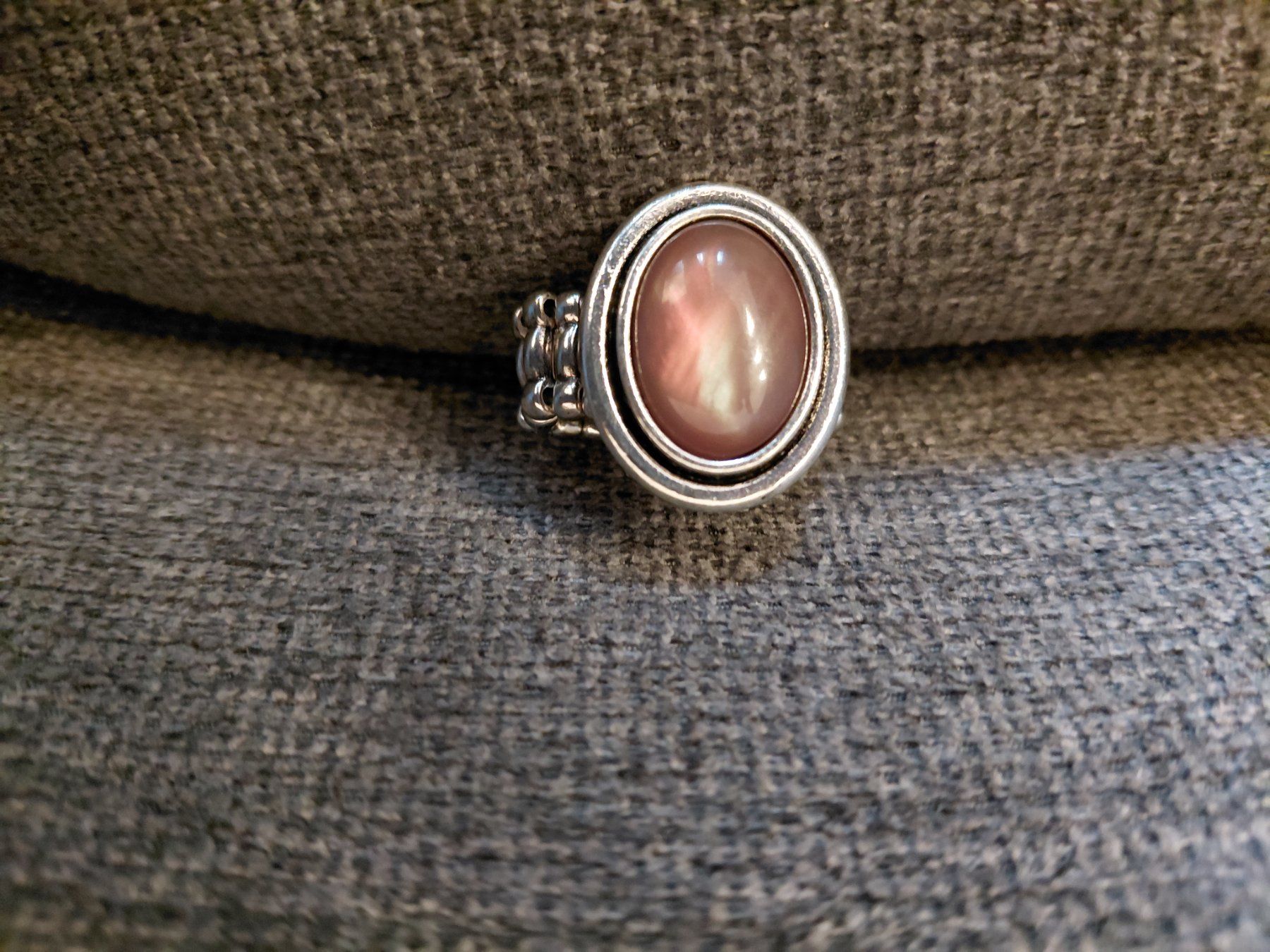 Catenine: 4 Modeschmuck Ketten silbern, Perlen bunt edel witzig + Ring – Usato da Uster venduto da mar_276v 5