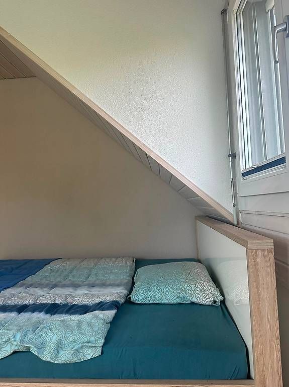 Letti: Bett mit Inhalt, bis 12.9.26 Sept. abgeholt – Usato da Kefikon TG venduto da Sonwer 2