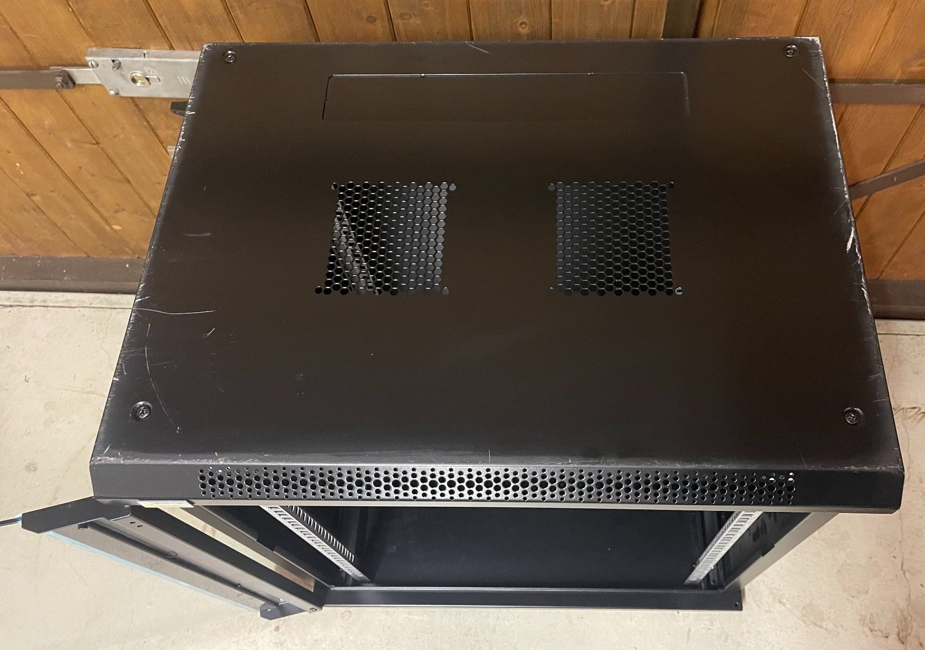 Sonstige Dekorationen & Accessoires: Server Box – Gebraucht aus Meilen von speedliq 3