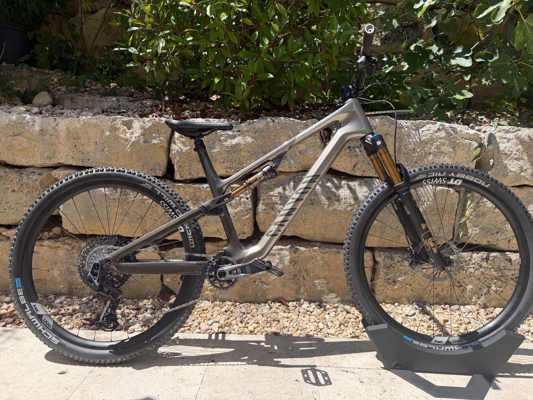 Canyon Velos: Canyon Neuron CF 9 – Neu (gemäss Beschreibung) aus Liestal von Zabor 1