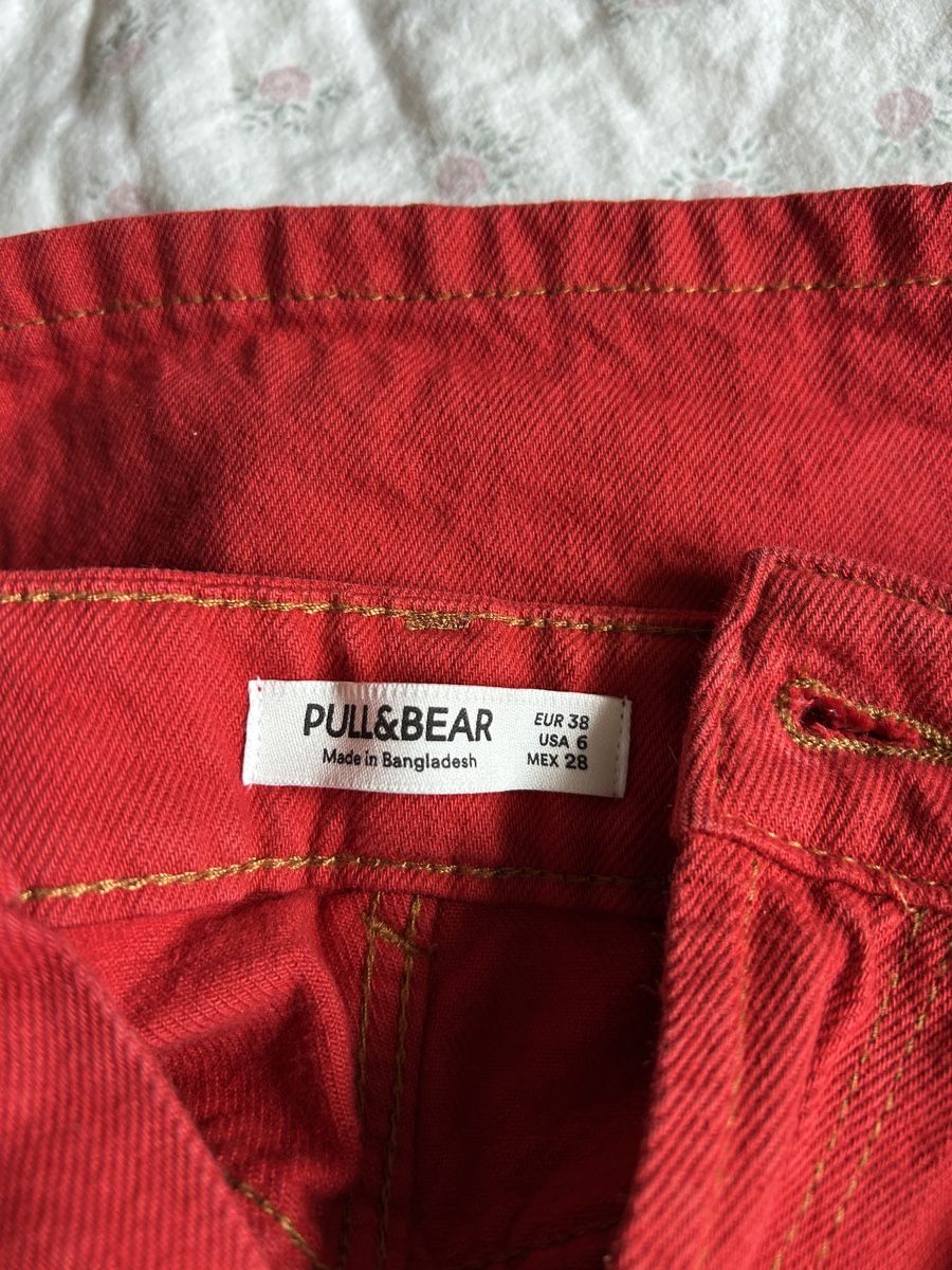 Pull&Bear Jeans: Jeans rot Grösse 38 Pull&Bear guter Zustand – Usato da St. Gallen venduto da mxonja 1