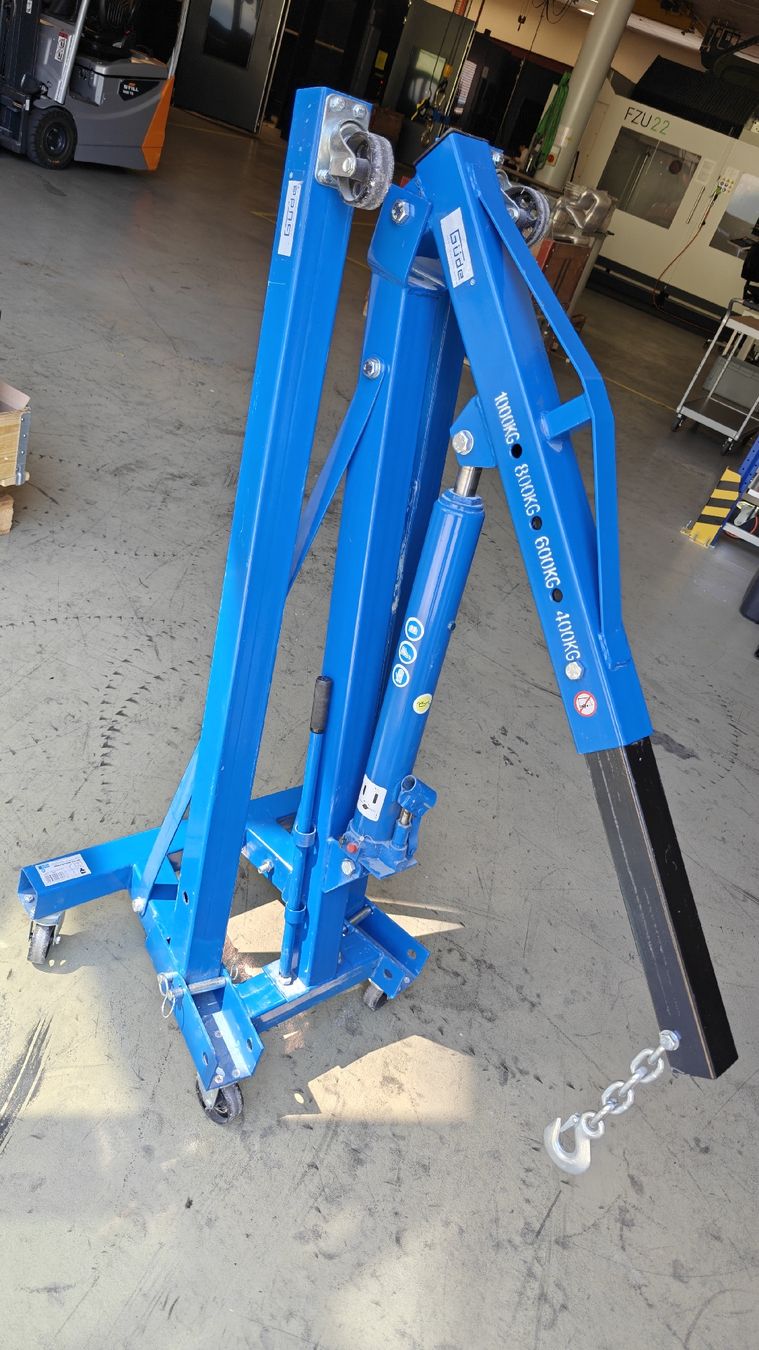 Paranco multiuso: engine crane hoist  – Usato da Bäretswil venduto da srobots 2