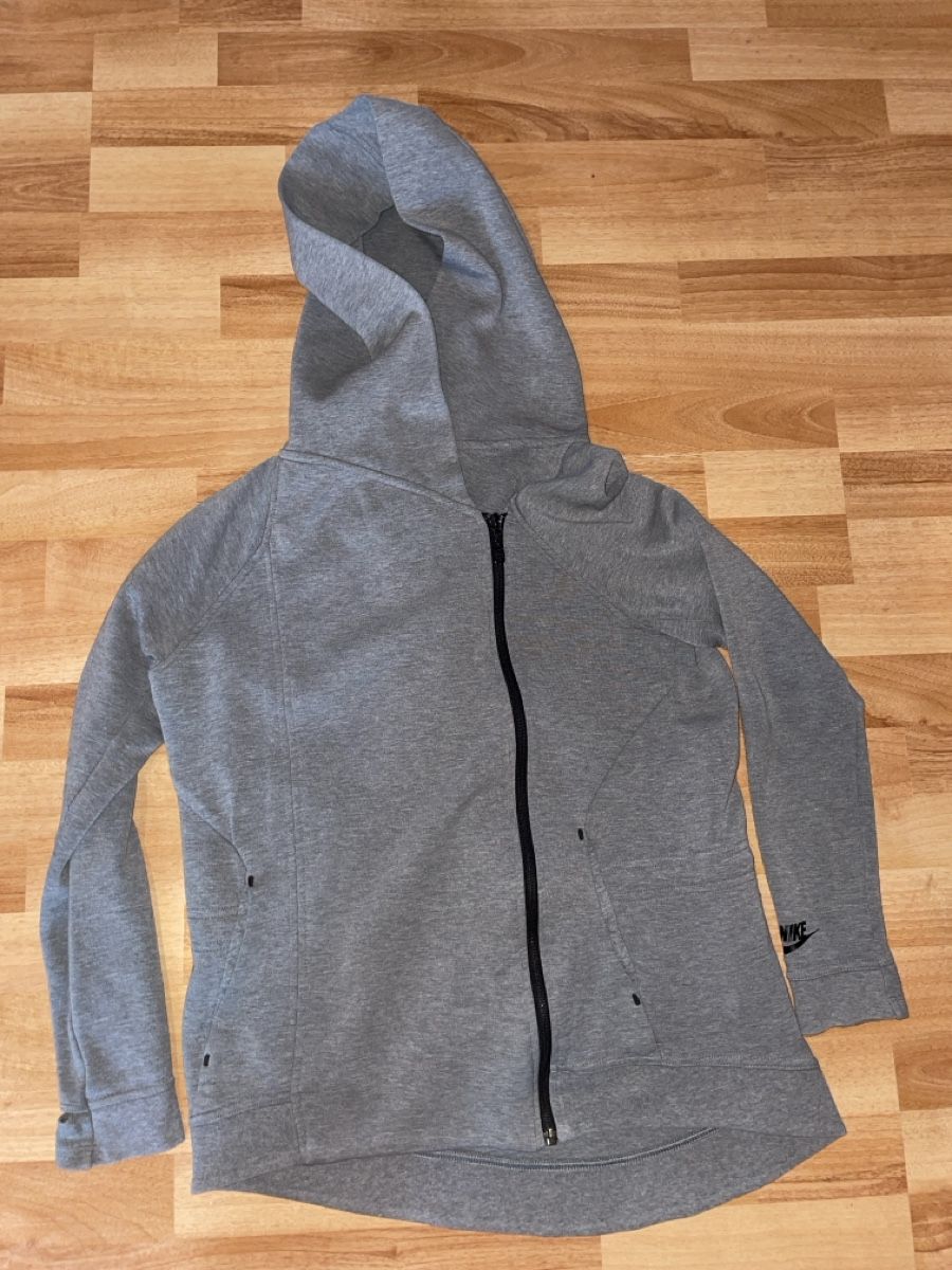 Nike Giacche: NIKE Jacke speziell Brustweite einfach 50cm – Usato da Grub AR venduto da sam_rq67