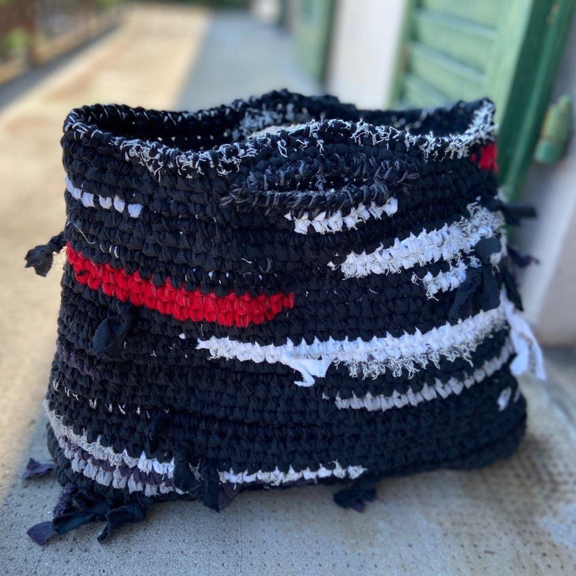 Borse da donna: SAC EN CROCHET HANDMADE! PIÈCE UNIQUE – Nuovo e nell'imballaggio originale da Locarno venduto da NicoNion 3