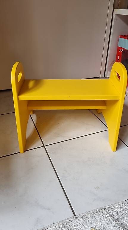 Hocker: Kindertritt Hocker 2 Stufen gelb – Gebraucht aus Zug von ram_n27t 2