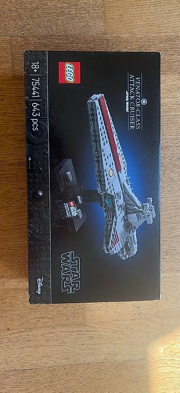 Jouets: Lego Starwars Venator attack cruiser – D'occasion à Zürich par ruzah