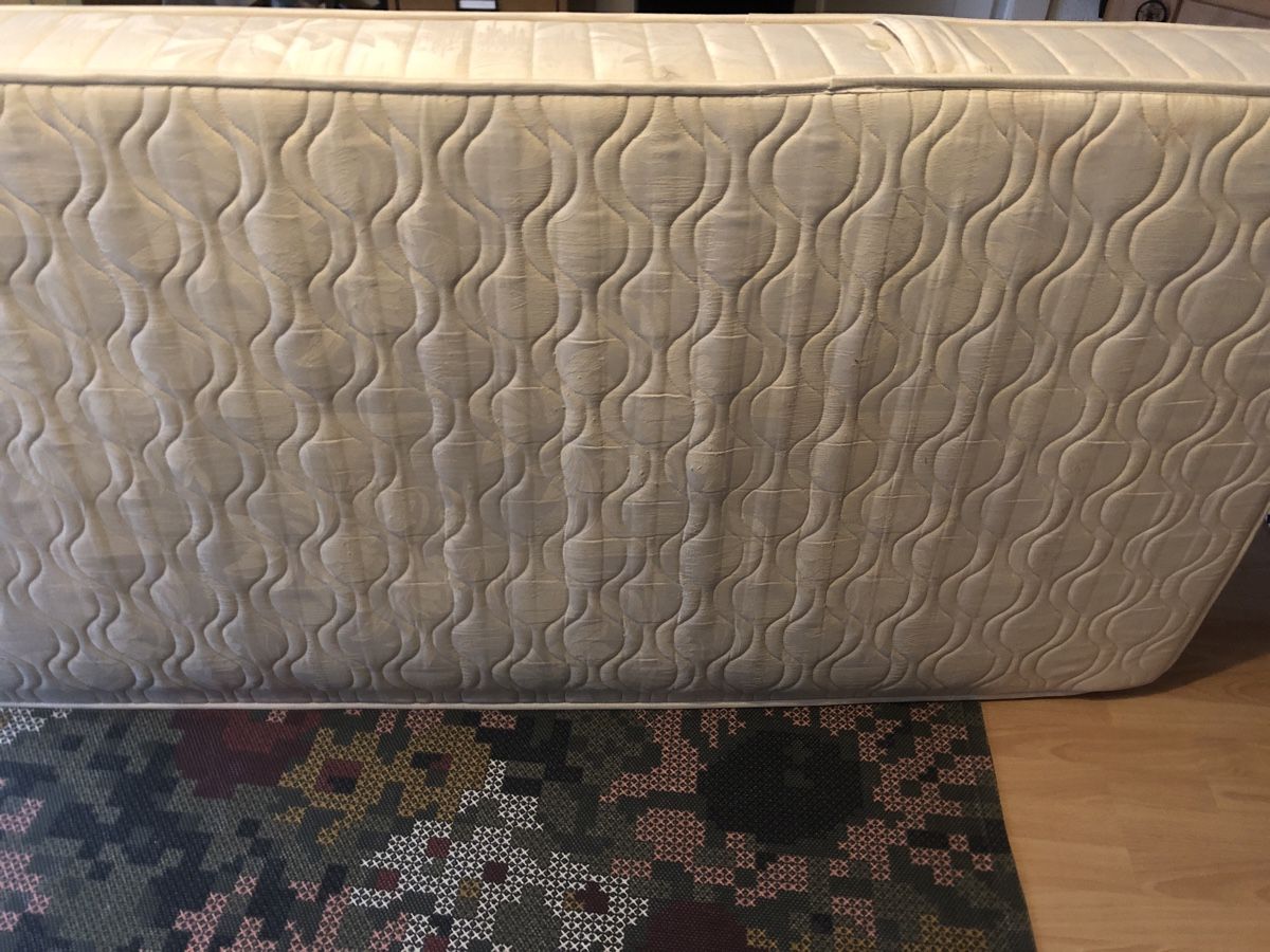 Materassi: Matelas confortable 90x200x17 cm – Usato da Biel/Bienne venduto da Lianumi 6