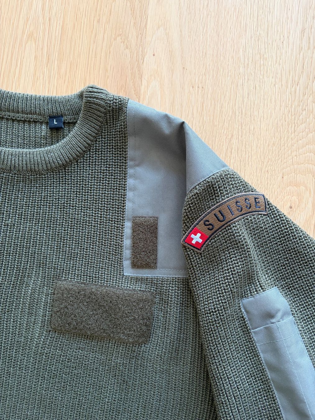 Schweizer Armee Uniformi: Instruktor Pullover Schweizer Armee L – Nuovo (secondo la descrizione) da Glarus venduto da HowlinWolf_ 1