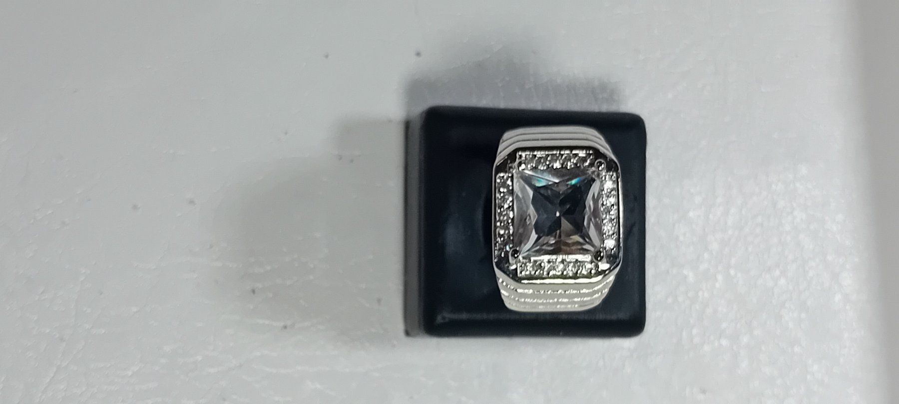 Ringe: ring modeschmuck mit kristall – Neu (gemäss Beschreibung) aus Basel von bij_5hqd 1
