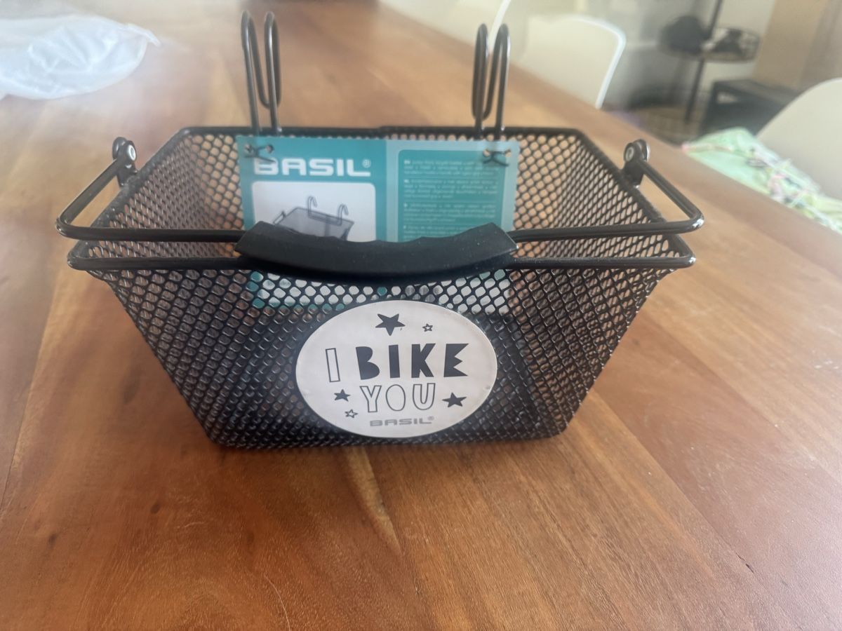 Sonstiges für Haushalt & Wohnen: Neuwertiger Velo Korb von Basil, schwarz, Top Zustand – Neu (gemäss Beschreibung) aus Gossau SG von j85shopshipping 2