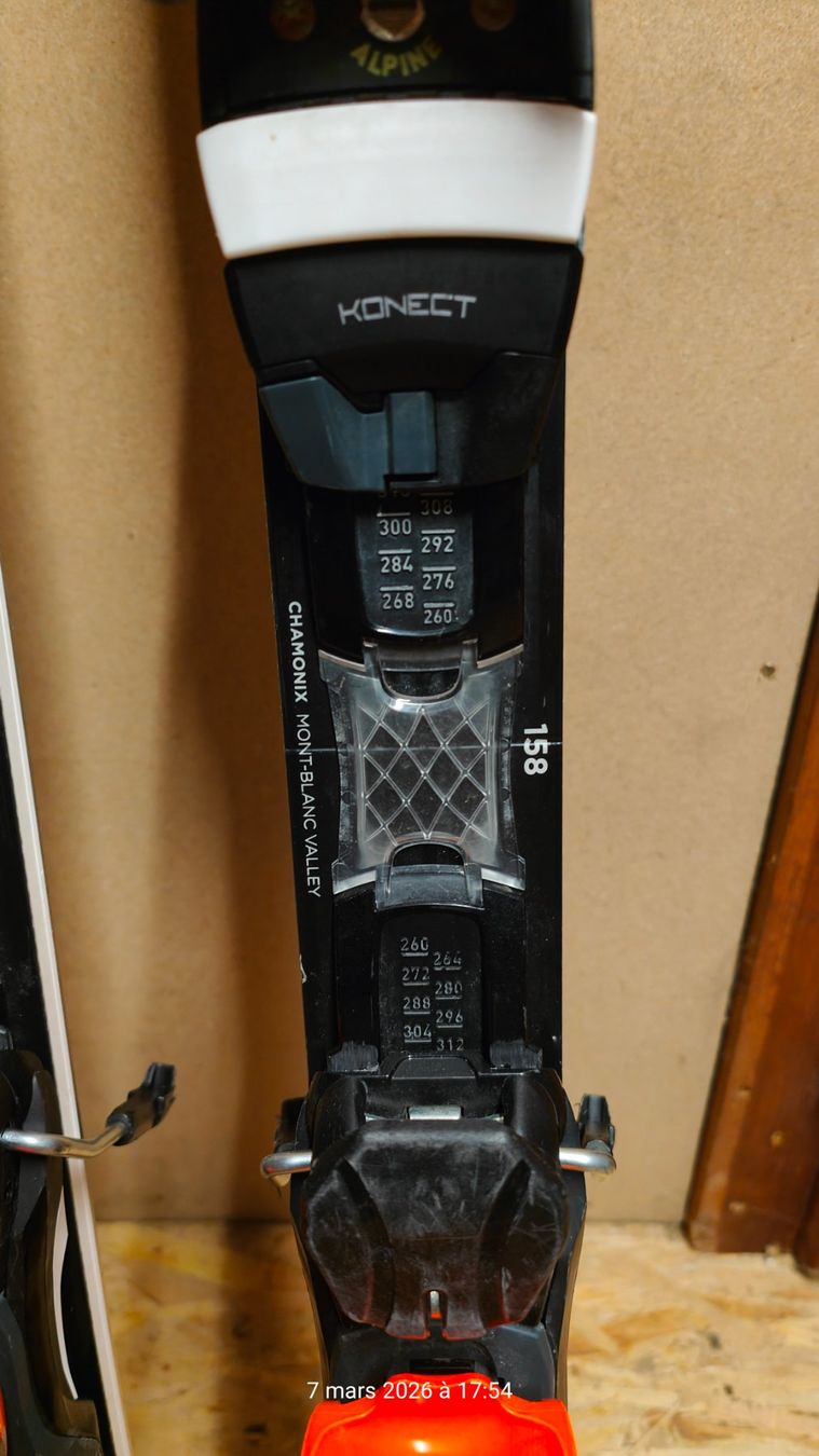 Dynastar Sci: Dynastar Speed Zone 16, 158cm, fixations Alpine Konect – Usato da moutier venduto da davidtr 2