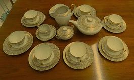 Edles Kaffeeservive HUTSCHENREUTHER  1950er Jahre (S305)