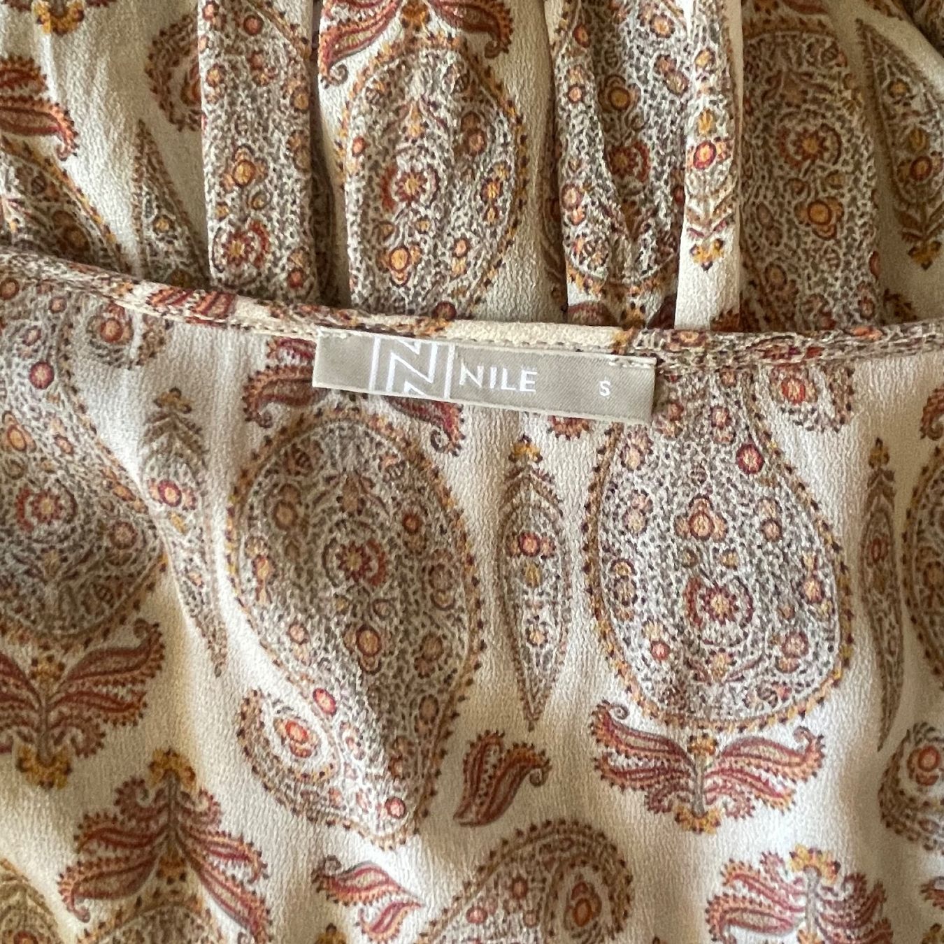Nile Camicette: Magnifique blouse Nile, taille S – Usato da Vevey venduto da chr_5pvx 4