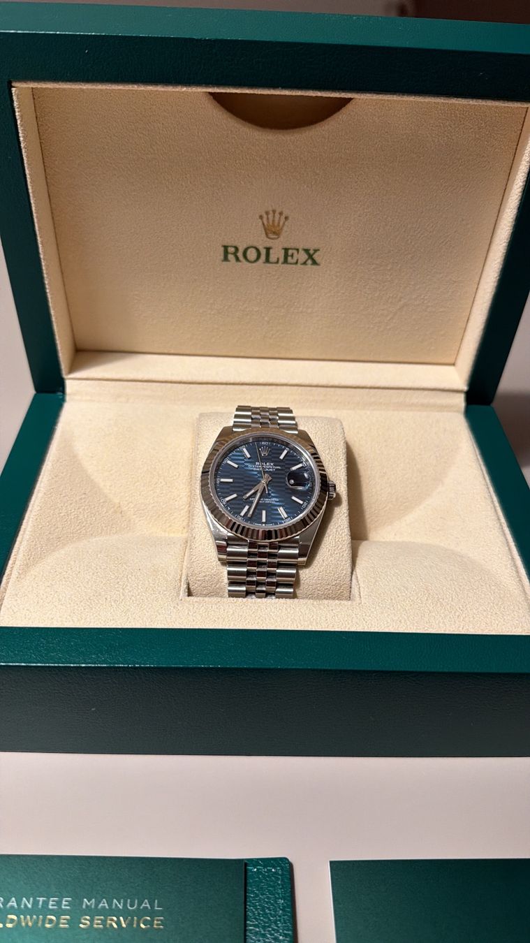 Rolex Orologi: ROLEX DATEJUST 41MM MOTIF BLUE – Usato da Cortaillod venduto da auraya22 2