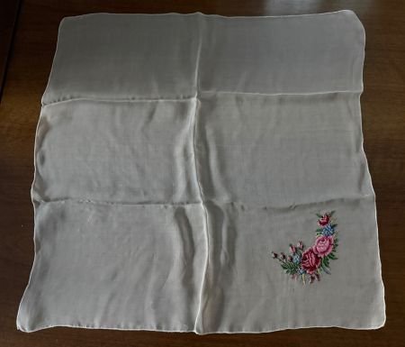 Foulard bestickt mit Rosenmuster 53x53cm