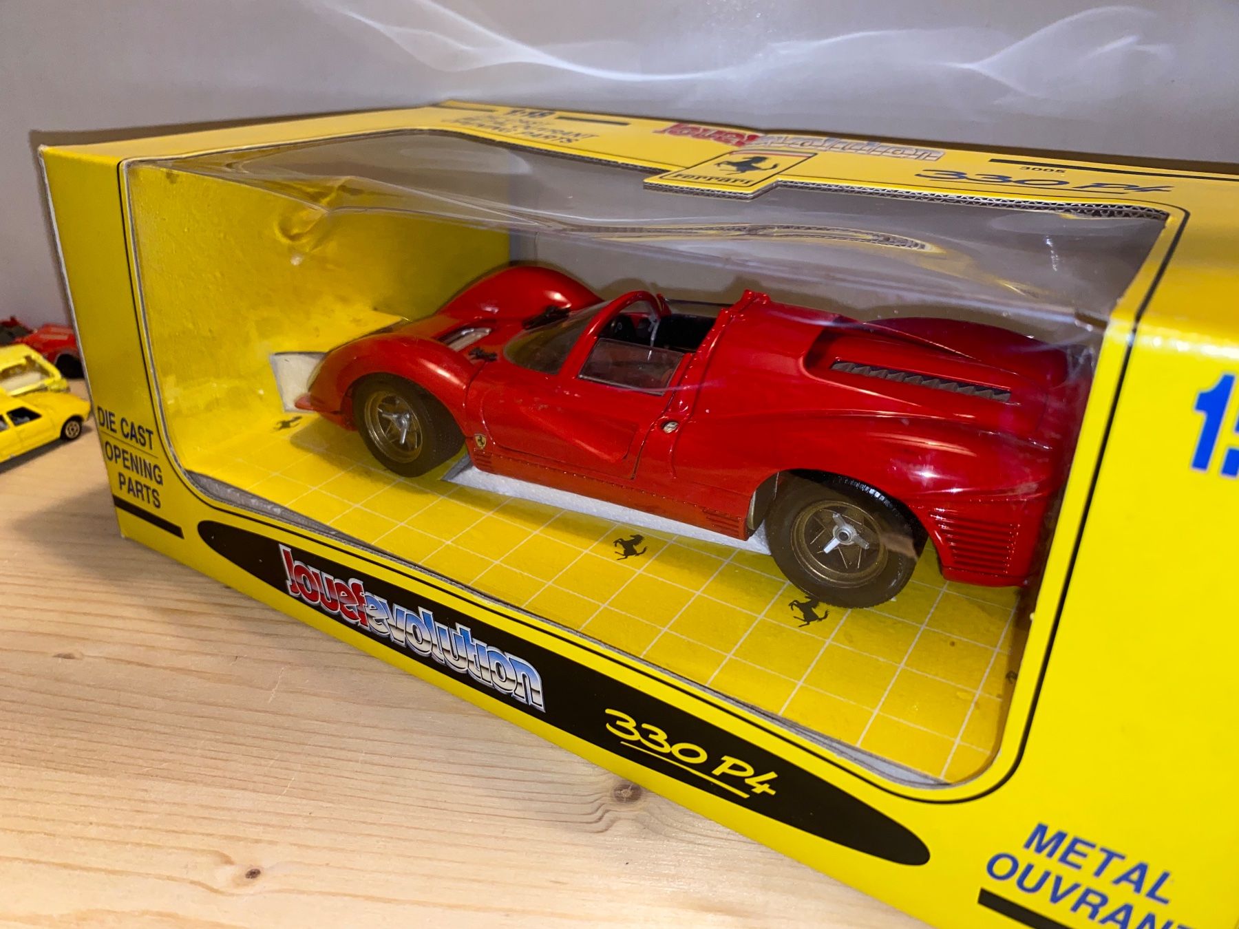 Ferrari Modellini d'auto: Ferrari 330 P4 1/18 Vintage - Jouef Evolution!! – Nuovo (secondo la descrizione) da Wohlen AG venduto da PrivatSammlung 1