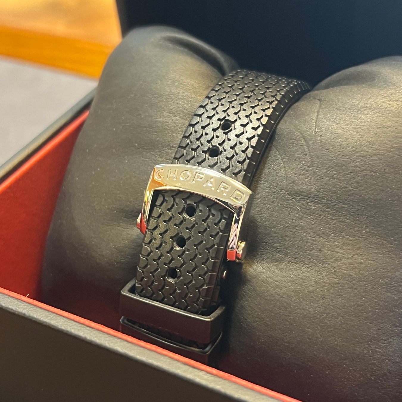 Chopard Uhren: Chopard Mille Miglia GMT Full Set 16/8992-3003 – Gebraucht aus Carouge GE von Watchaser 5