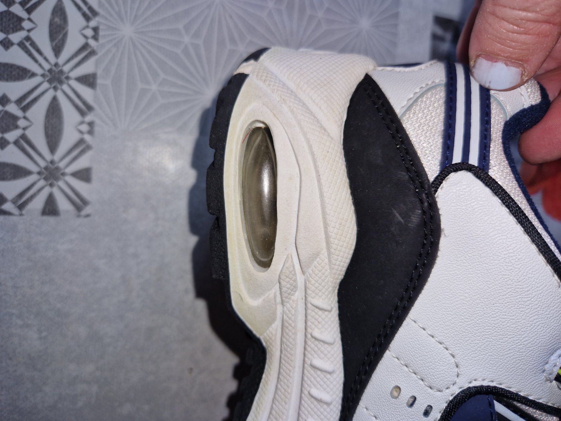Scarpe da uomo: Chaussure de sport neuve – Nuovo (secondo la descrizione) da Les Bois venduto da ayanou04 3