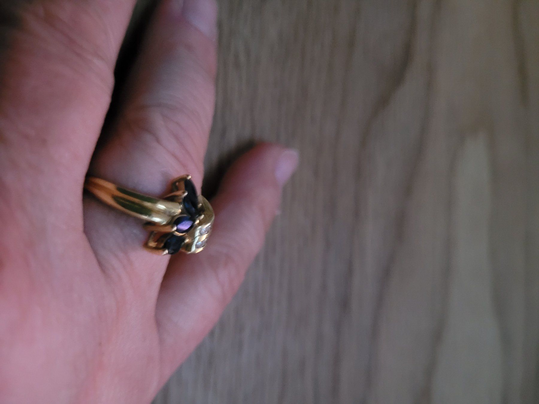Ringe: Fingerring mit Saphiren und Brillanten – Gebraucht aus Bettlach von Davidi94 1