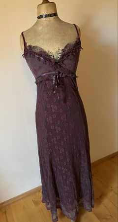 Kleid dunkelrot Spitzenkleid Grösse XS guter Zustand