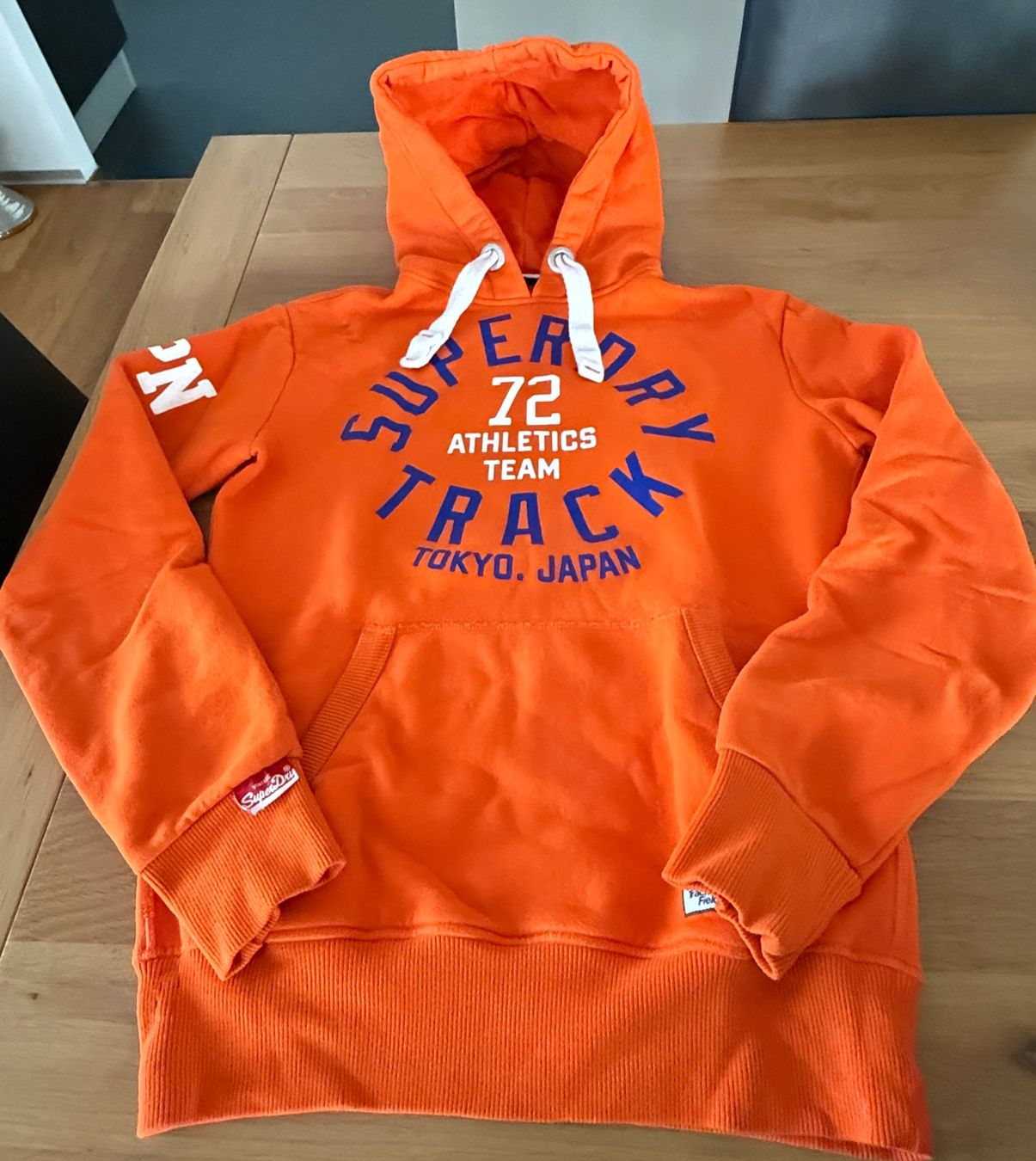 Superdry Maglioni & Felpe: Superdry Hoodie – Usato da Oberlunkhofen venduto da Enibas37
