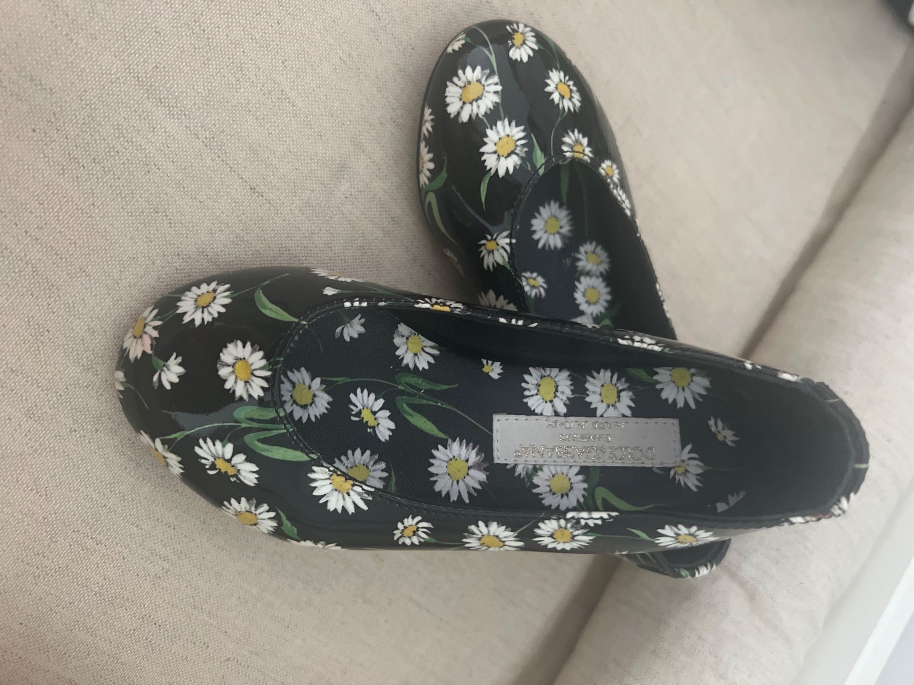 Dolce & Gabbana Scarpe per ragazzi: Dolce & Gabbana Kinder schuhe – Nuovo (secondo la descrizione) da Menzingen venduto da Mypersonalshopp 1