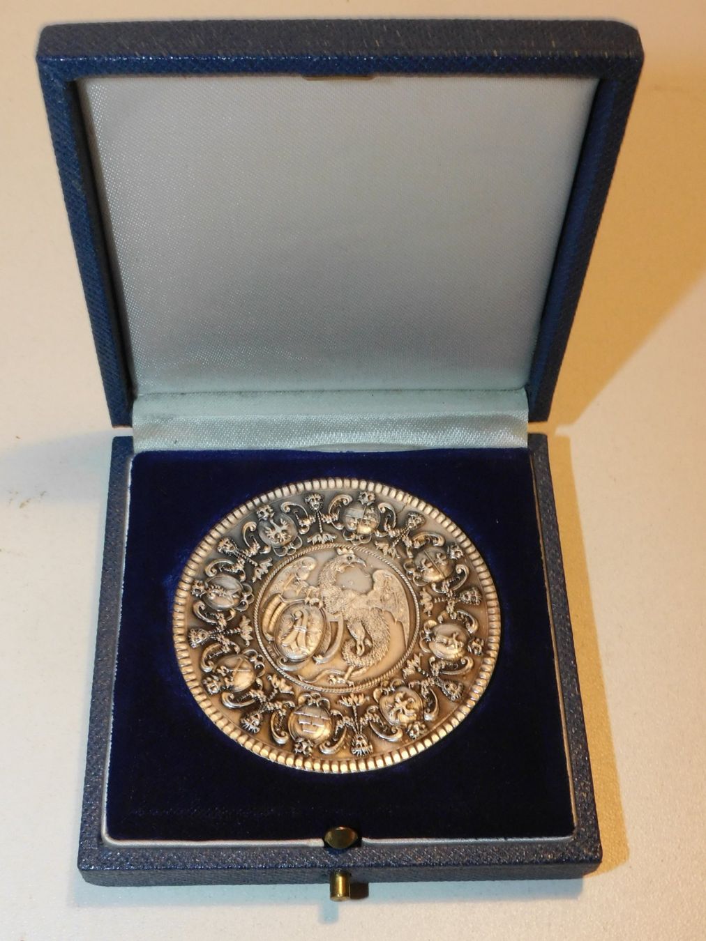 Médailles: Basel Thaler Medaille mit Schatulle – D'occasion à Sursee par 76