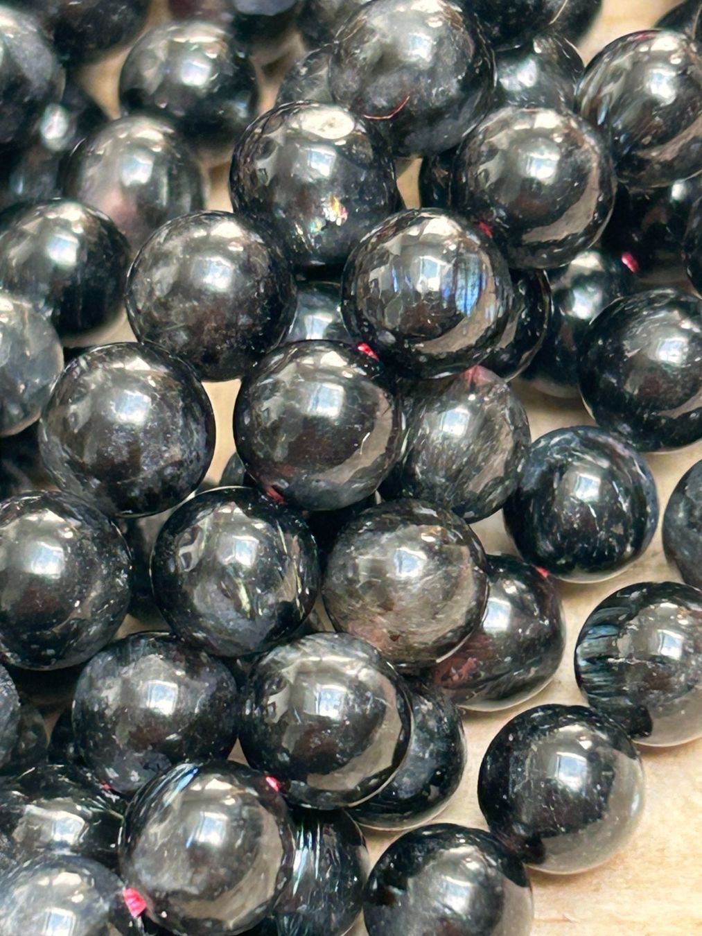 Edelsteine: Strang echte Astrophyllite Kugeln / stone beads 6 mm – Neu und originalverpackt aus Niederrohrdorf von Ytobi 1