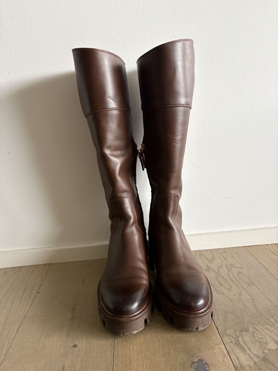Damenschuhe: Uterque Brown Leather Boots – Gebraucht aus Nyon von Avido_Dollars 1