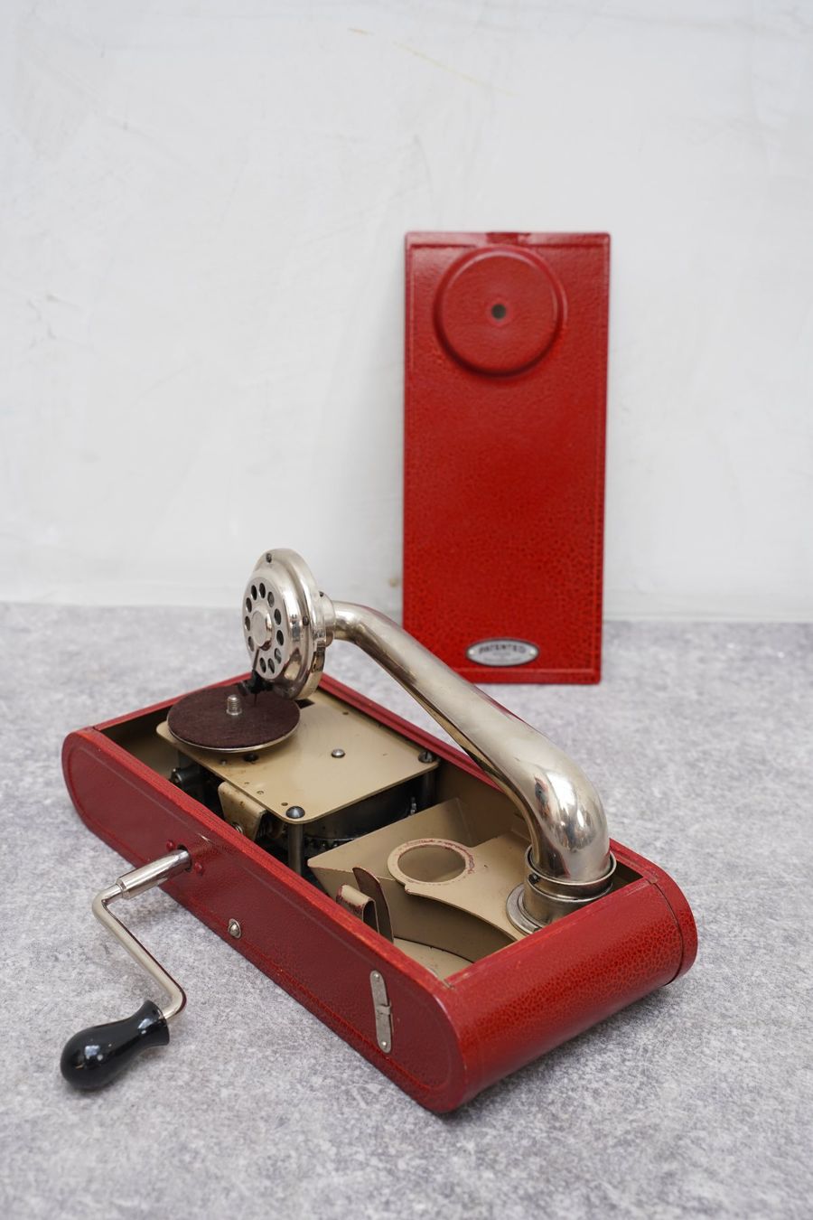 Thorens Tourne-disques: Gramophone portable Thorens Excelda – D'occasion à Bulle par ABELiAM
