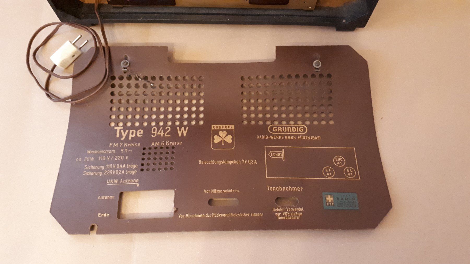 Grundig Radio: Röhrenradio Grundig 942W – Usato da Madiswil venduto da 20gls 3