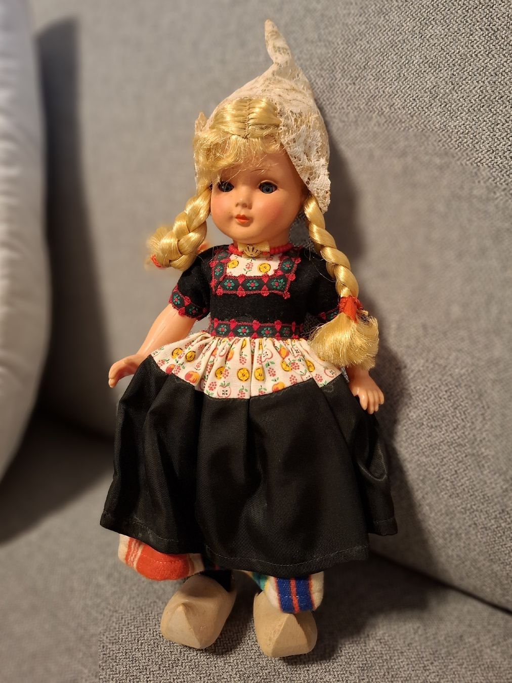 Bambole: 1940s Antique Dovina doll, in original packaging – Nuovo (secondo la descrizione) da Frauenfeld venduto da M_hk5l 2