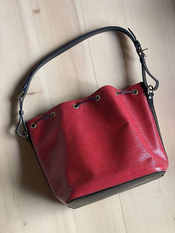 Borse da donna: Louis Vuitton Noé Epi Petite – Usato da Hausen am Albis venduto da CinziaR 1