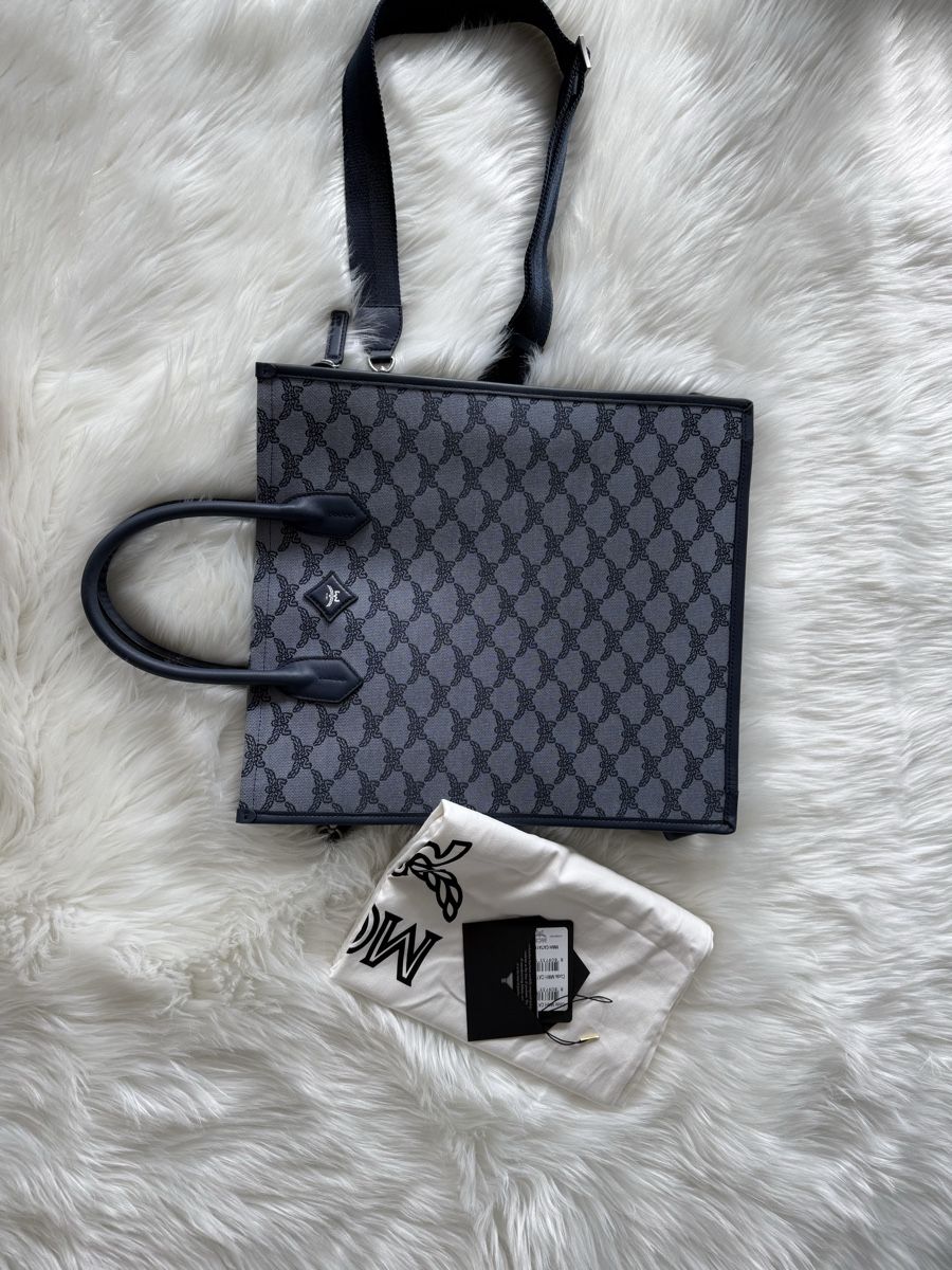 Mcm Borse: MCM Tasche - Tote Bag HIMMEL Medium – Usato da Dübendorf venduto da Levintreyer