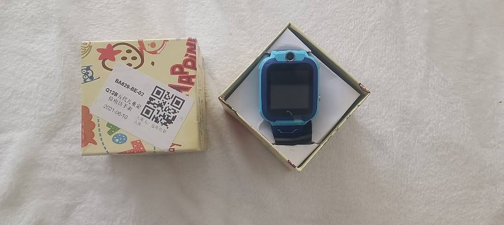 Smart Smartwatch: Neue Smart Watch Blau Junior Smart Watch – Neuf avec emballage d'origine à Zürich par Sherin