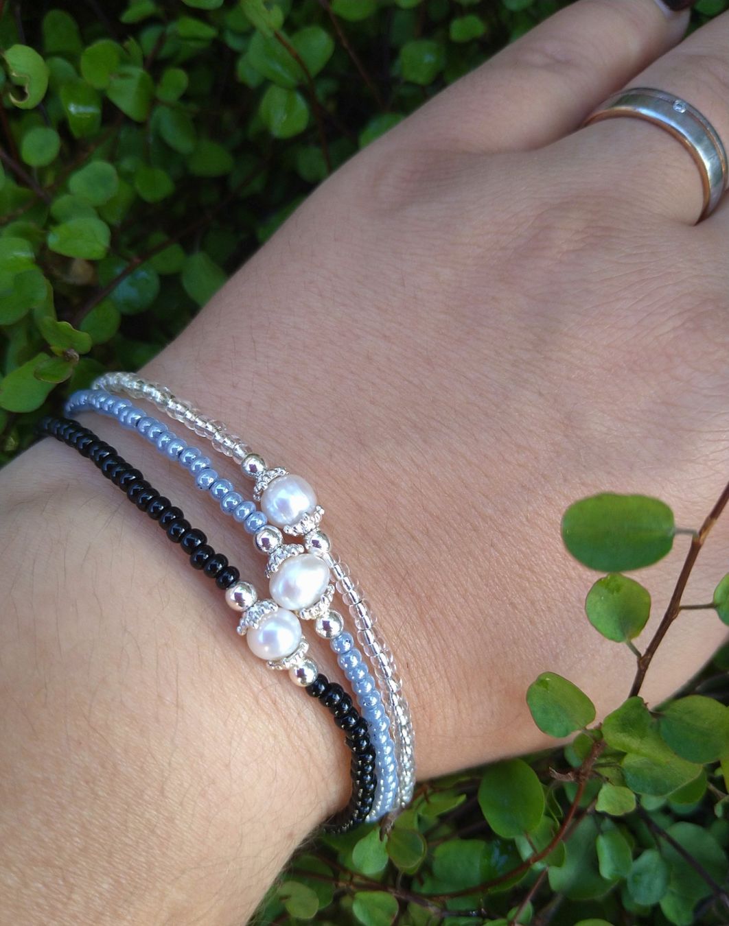 Bracciali & Braccialetti: Zartes Armketteli mit Süsswasserperle – Nuovo e nell'imballaggio originale da Steinmaur venduto da Cinderella309 2