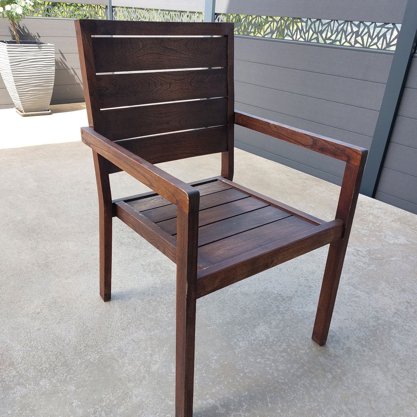 Set di tavolo e panche: Gartentisch mit 8 Stühlen, massives Holz – Usato da Ebnat-Kappel venduto da Kabee39 3