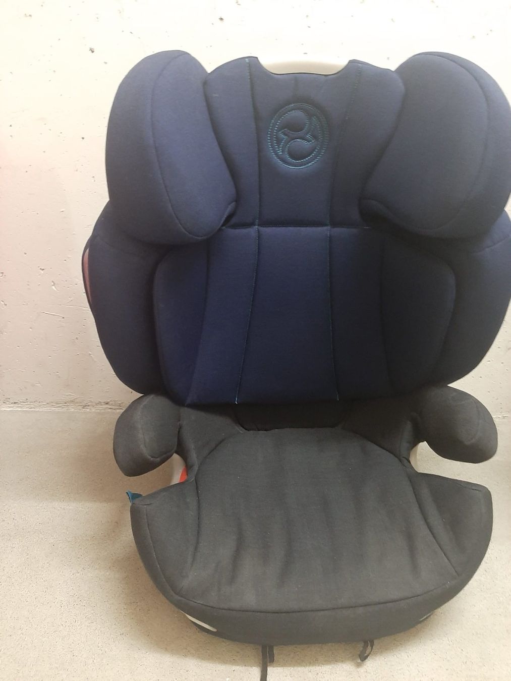 Cybex Sièges auto: Kindersitz CYBEX PLATINUM SOLUTION Q3-FIX – D'occasion à Zürich par