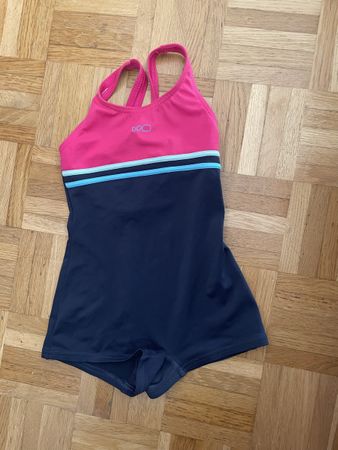 Maillot de bain 1 pièce shorty 110/116