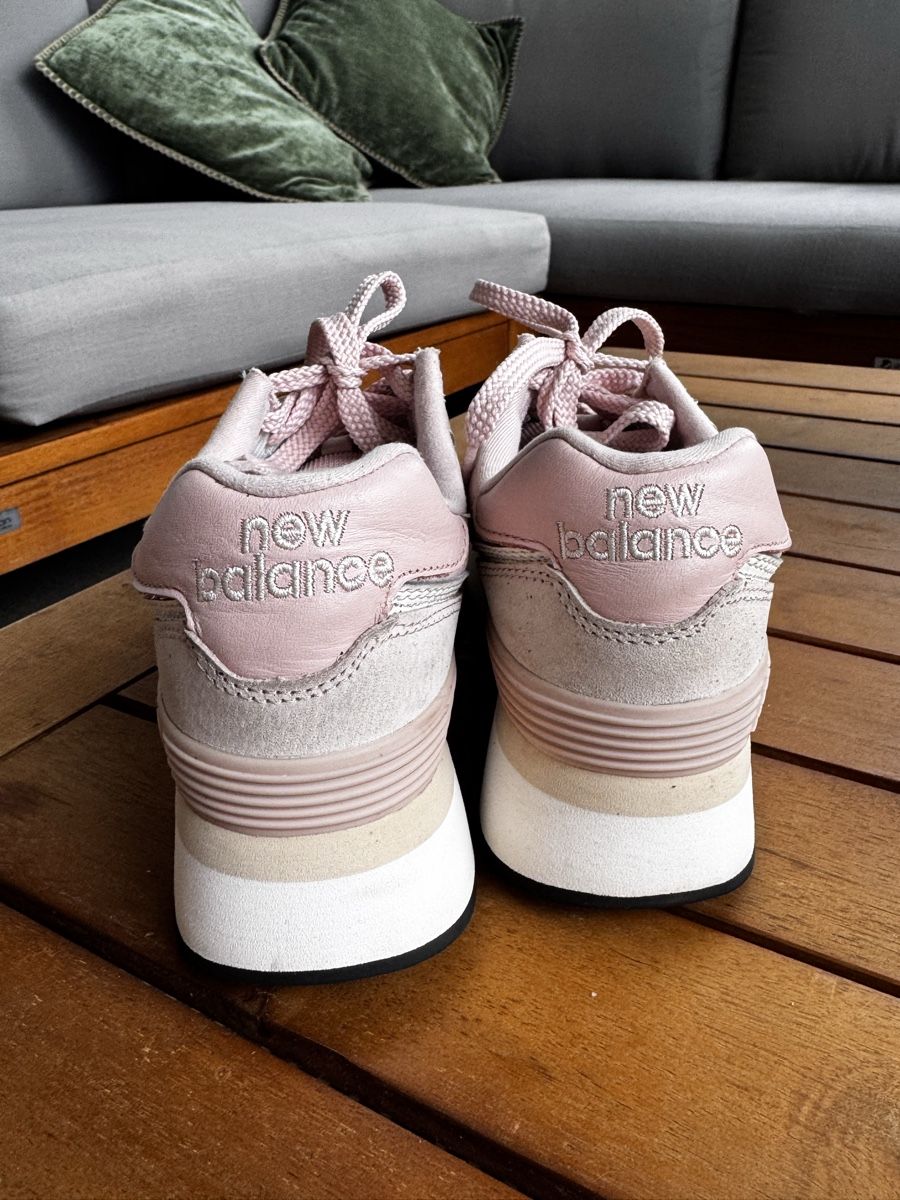 New Balance Scarpe da donna: New Balance sneakers  – Usato da Rapperswil SG venduto da Hel_rpq5 2