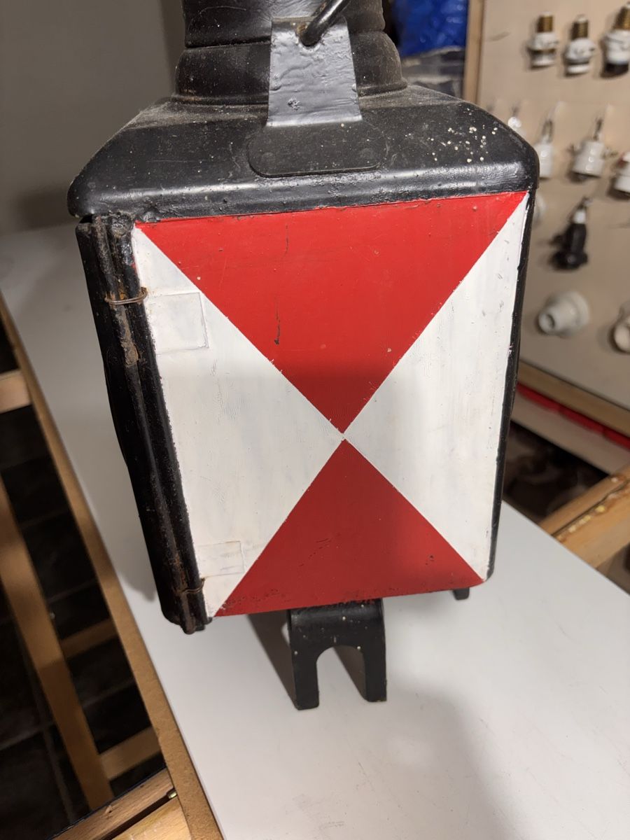 Lampade: Schöne Bahnlampe.  – Usato da Escholzmatt venduto da sukides55 1