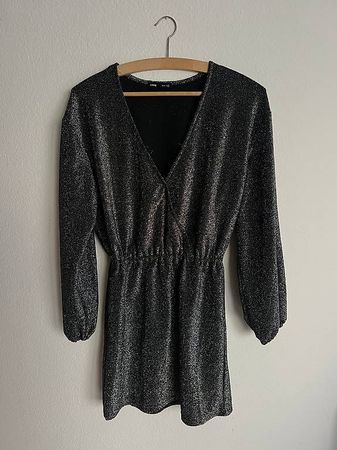Glitzerndes Damenkleid von Sinsay, Größe XS