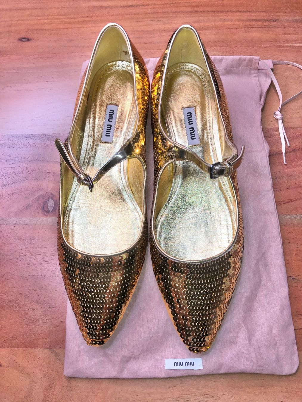 Miu Miu Scarpe da donna: MiuMiu Pailletenschuhe NEU – Nuovo e nell'imballaggio originale da St. Moritz venduto da Capricorn88