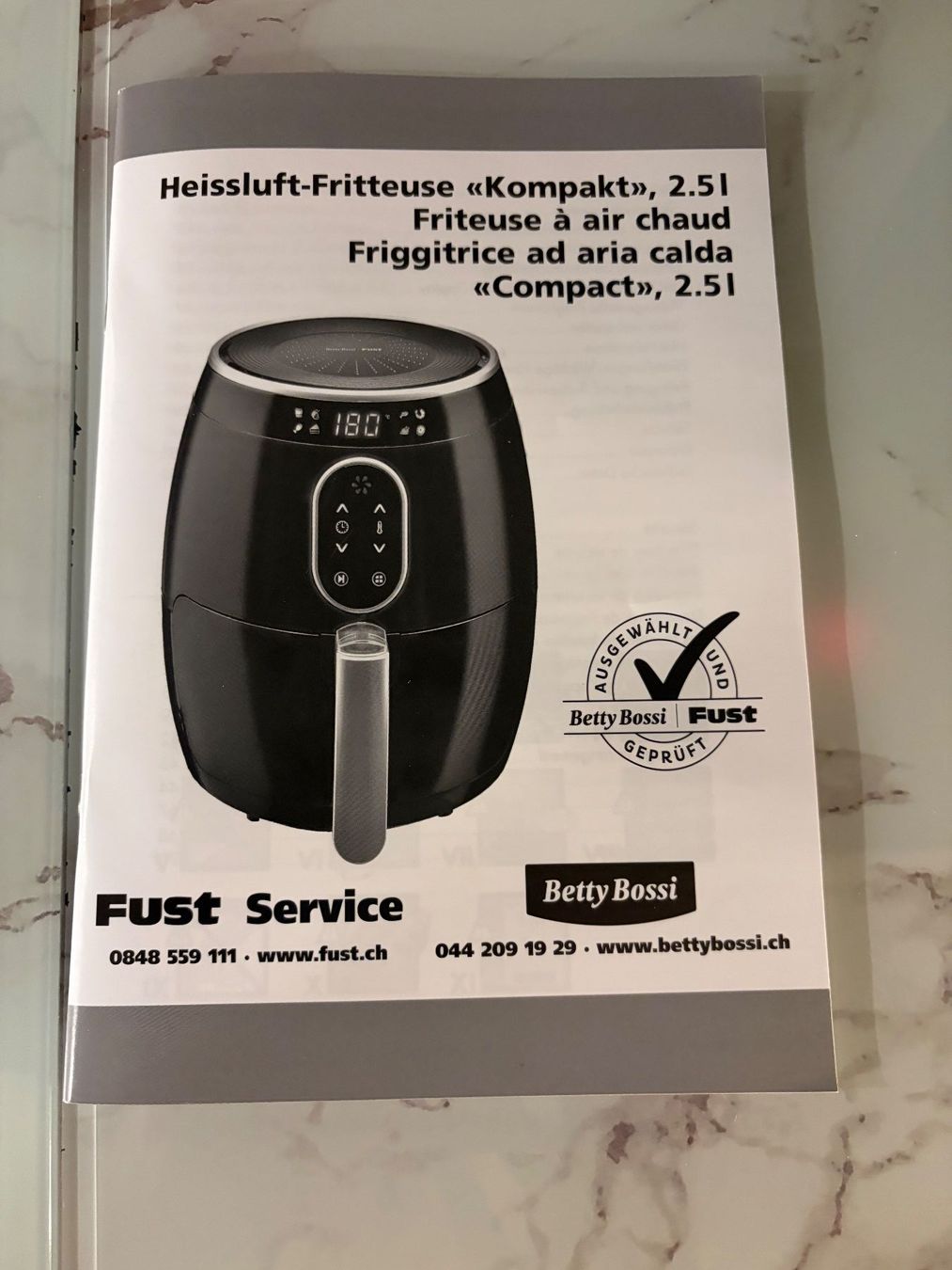 Betty Bossi Elettrodomestici da cucina: Heissluft-Fritteuse "Kompakt", 2,5l – Usato da Bärau venduto da katzcamille 1