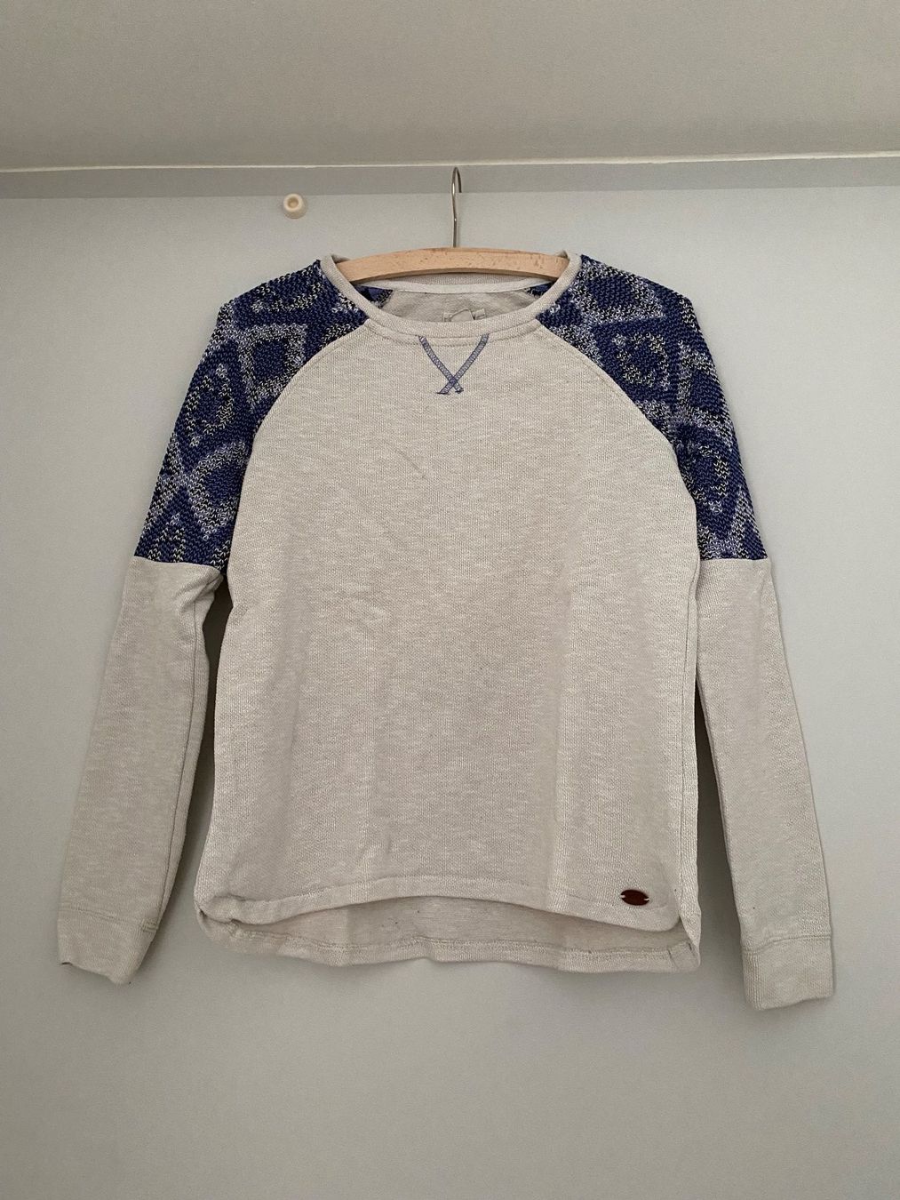 Roxy Pulls & Sweat-shirts: Pulli Roxy (Gr. XS) – D'occasion à Winterthur par an.ba
