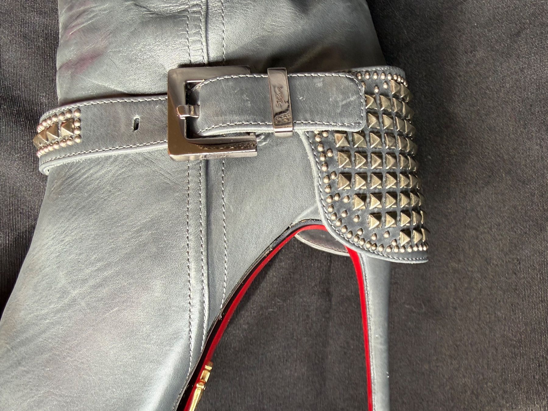 Scarpe da donna: Bottes Paciotti en cuir gris – Usato da Vernier venduto da ley_yqh9 4
