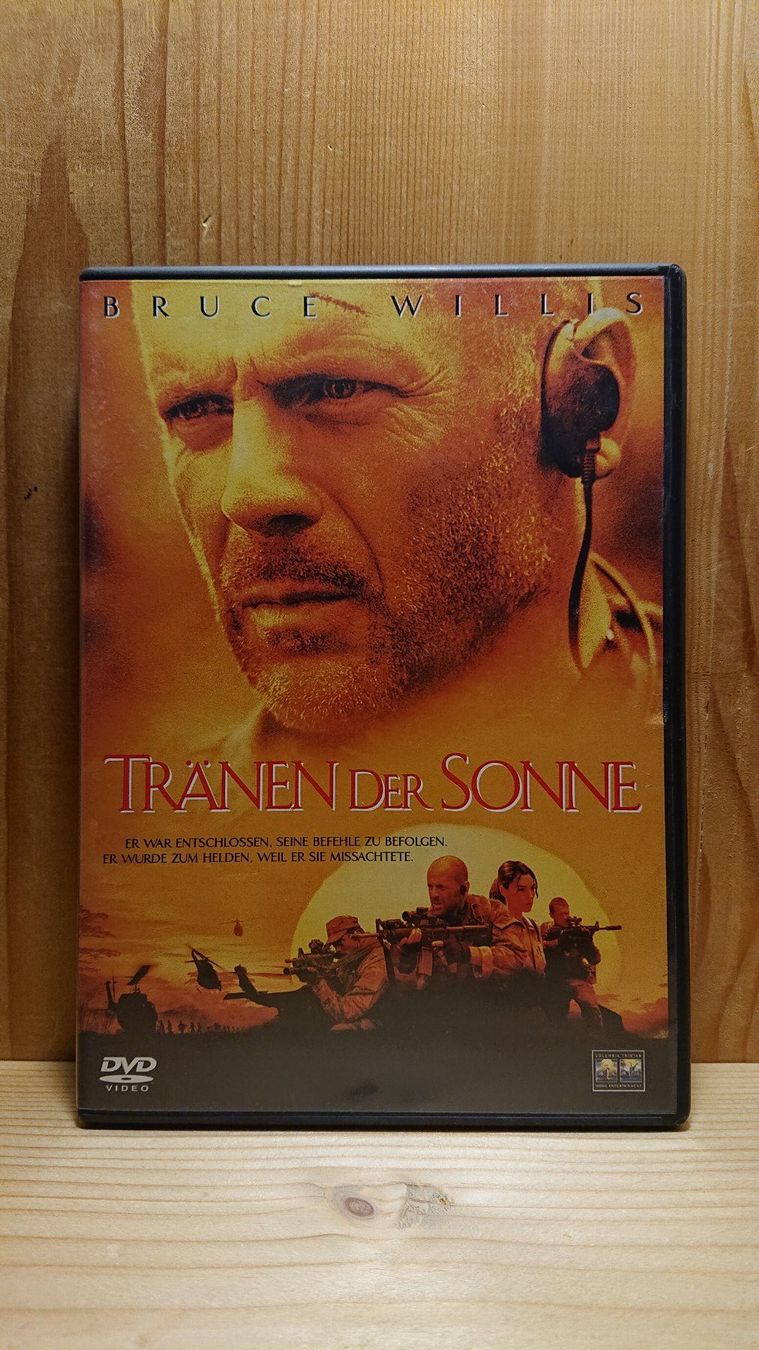 Tutti i DVDs: TRÄNEN DER SONNE DVD mit Bruce Willis – Usato da Wilderswil venduto da Exebub