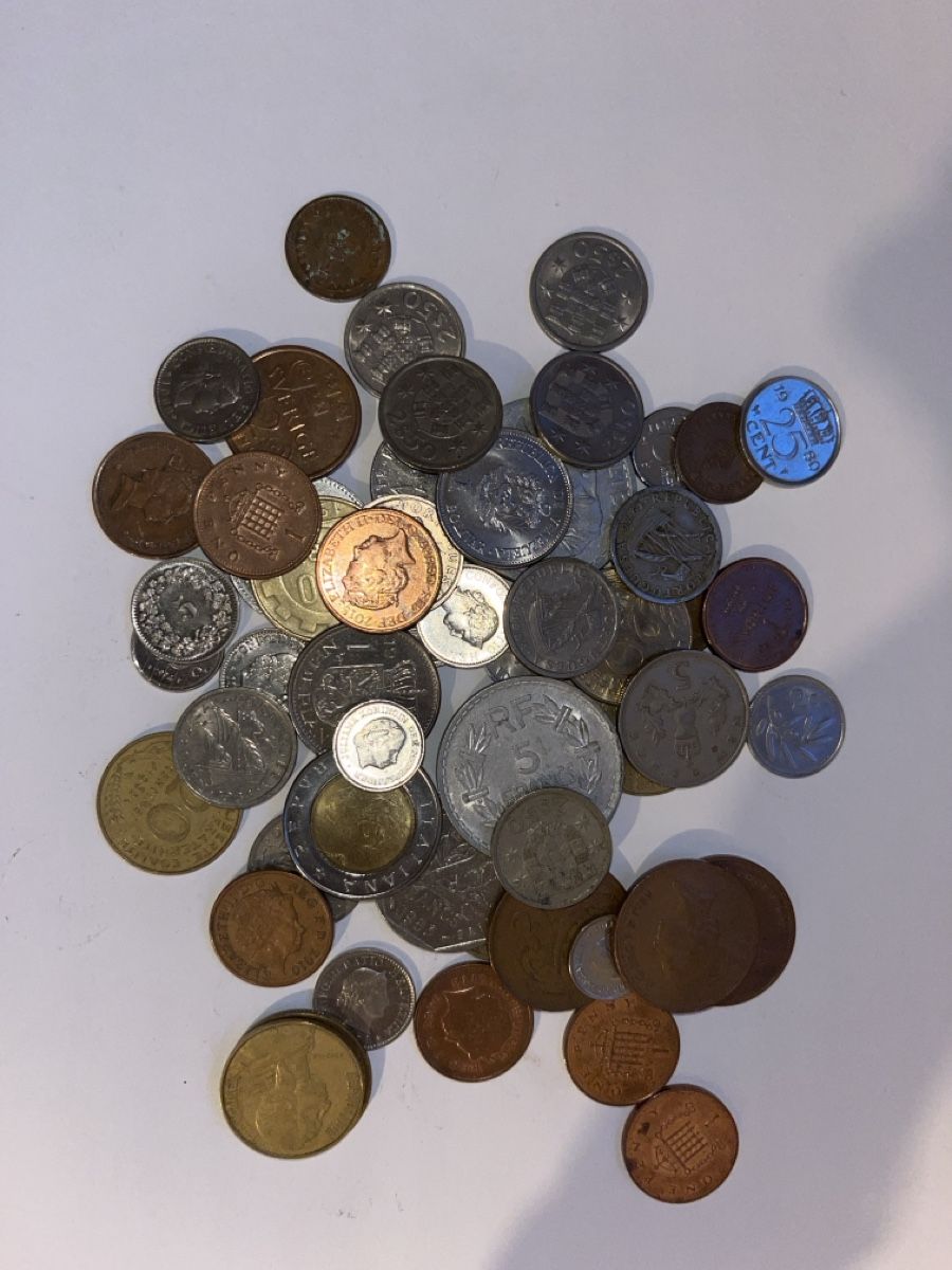 Tutti le monete: Gros lot de monnaie – Nuovo (secondo la descrizione) da Noville venduto da mat_hy52