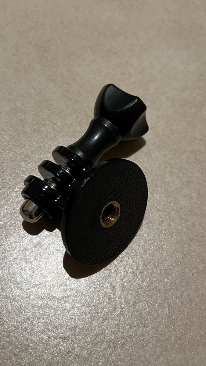 Gopro Action Cam: Accessoires GoPro: Harnais poitrine + ventouse – Nuovo (secondo la descrizione) da St-Blaise venduto da Marc_zipper 3