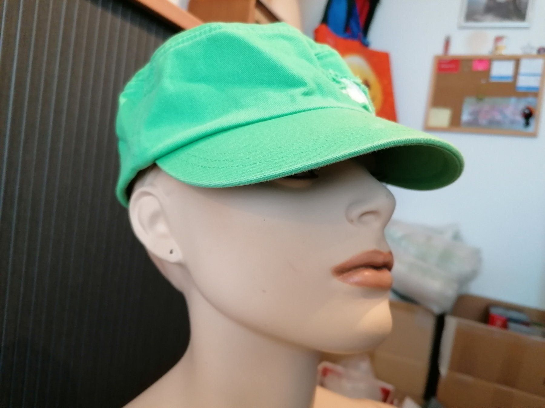 Altro in  Abbigliamento & Accessori: Cap grün neuwertig – Usato da Muri AG venduto da goodmood17 1
